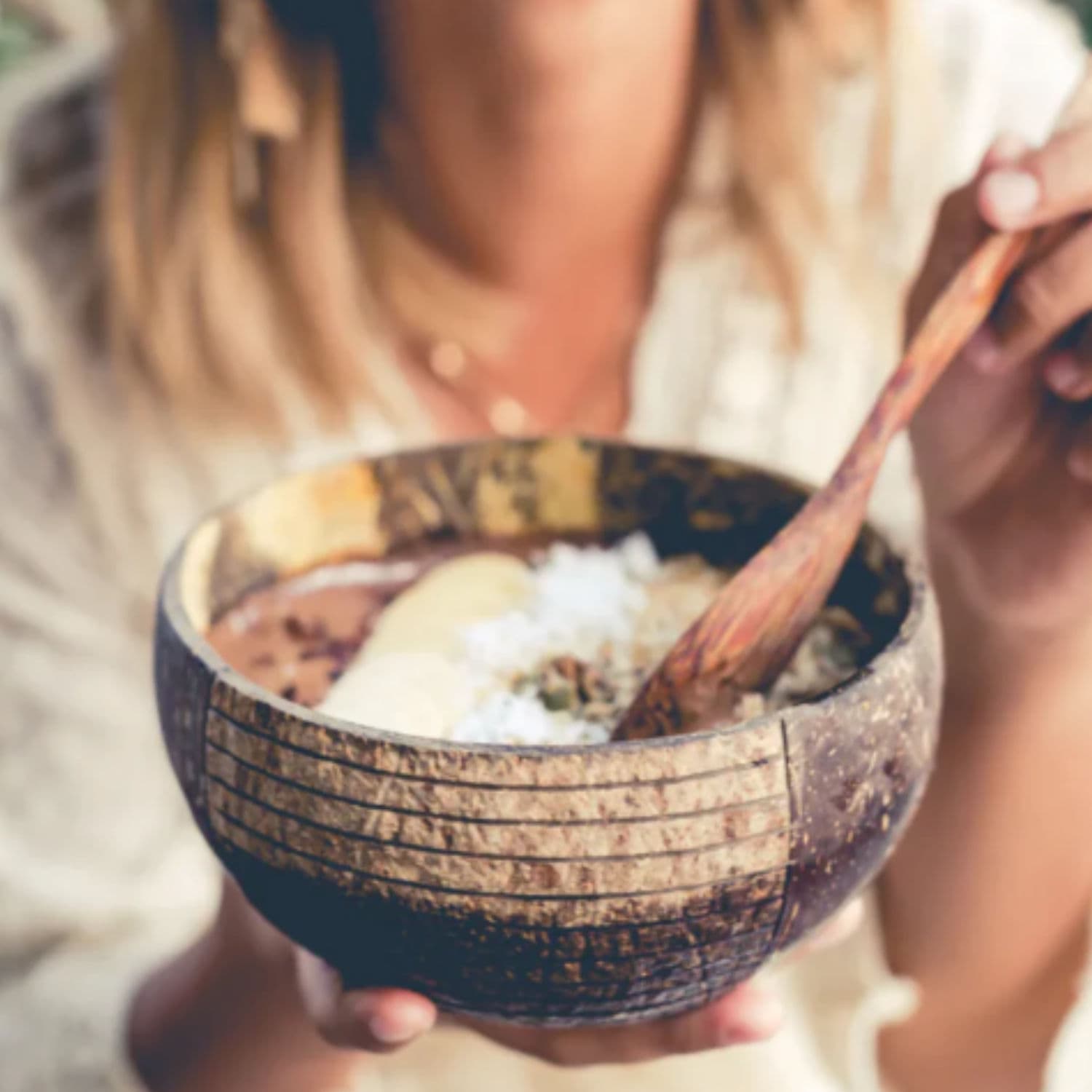 Jumbo Half Polished Natural Coconut Bowls 500ml thumbnail 3
