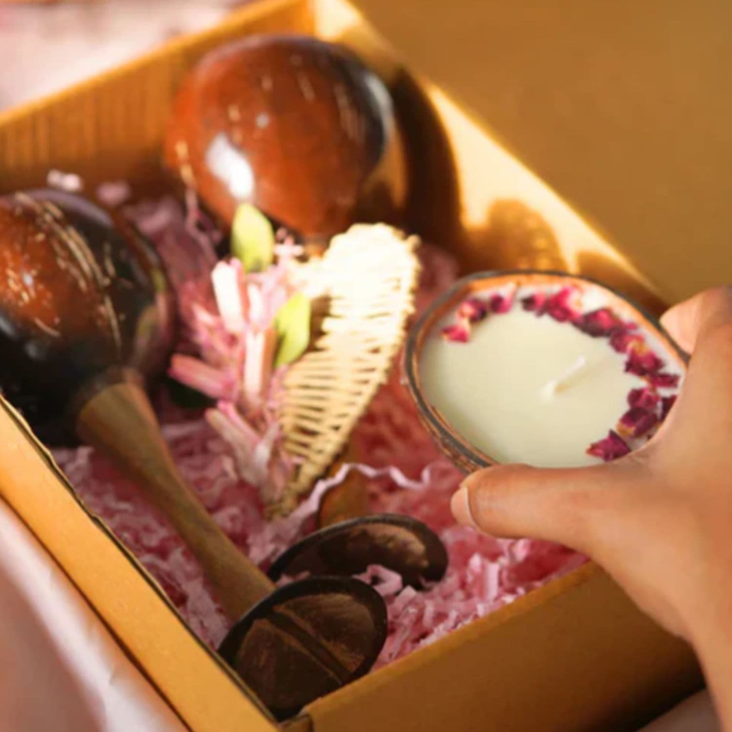 Love Gift Hamper thumbnail 2